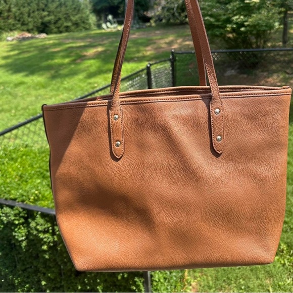 Brown Coach Crossgrain City Zip Tote - Picture 2 of 4